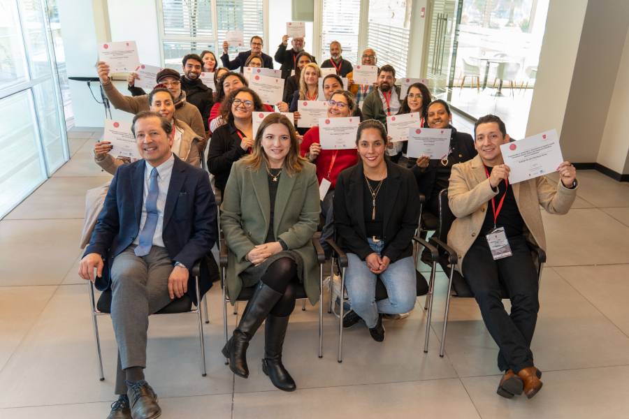 Centro de Comunicación de las Ciencias reúne a investigadores ganadores de sus concursos +Comunicados y +Conectados para potenciar la ciencia ciudadana y la divulgación