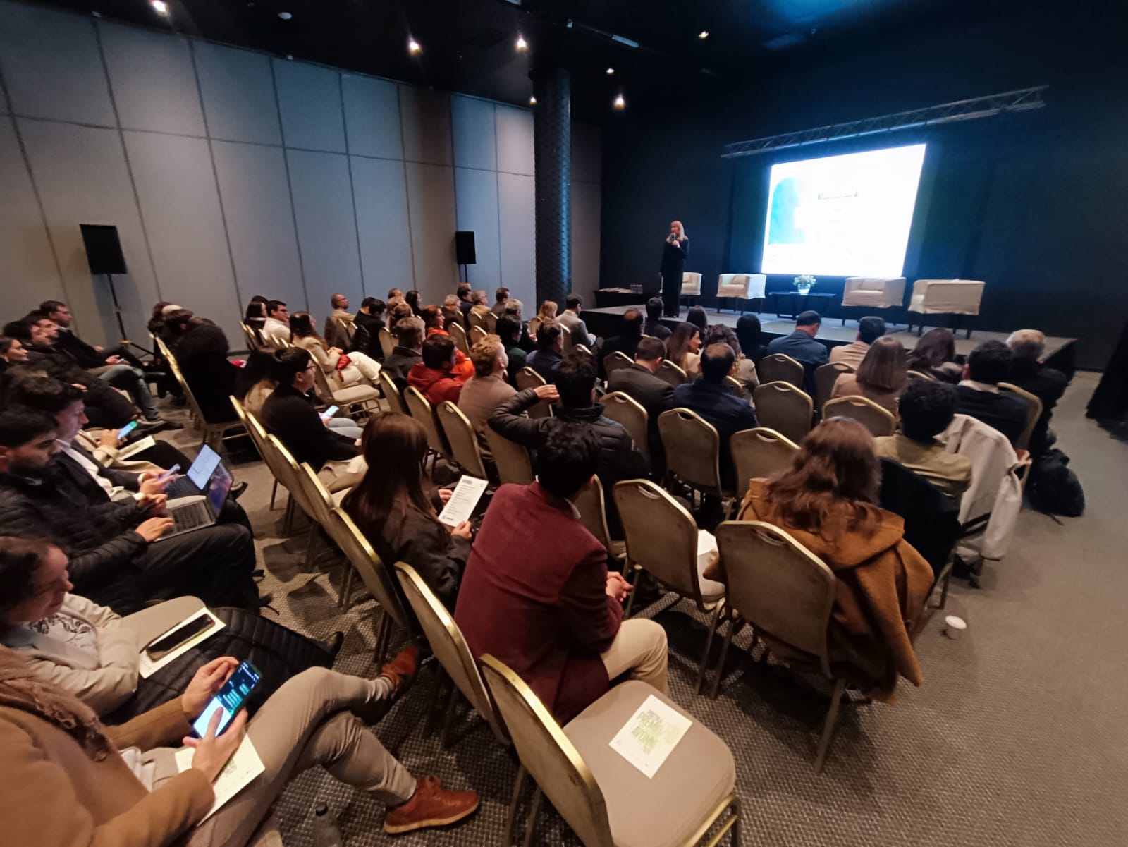 Universidad Autónoma y Grupo Zenit fortalecen el ecosistema de innovación regional con Startup Studio Maule