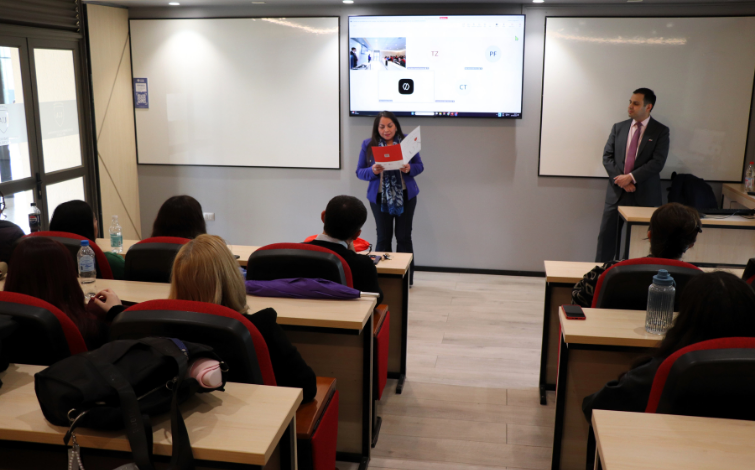 Charla: 