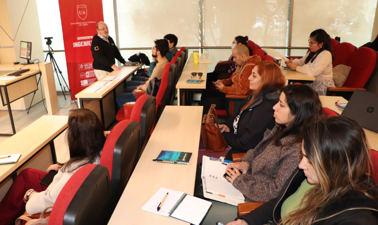 Facultad de Ingeniería inicia programa de consultoría empresarial A+S con 15 emprendedores y 59 de sus estudiantes