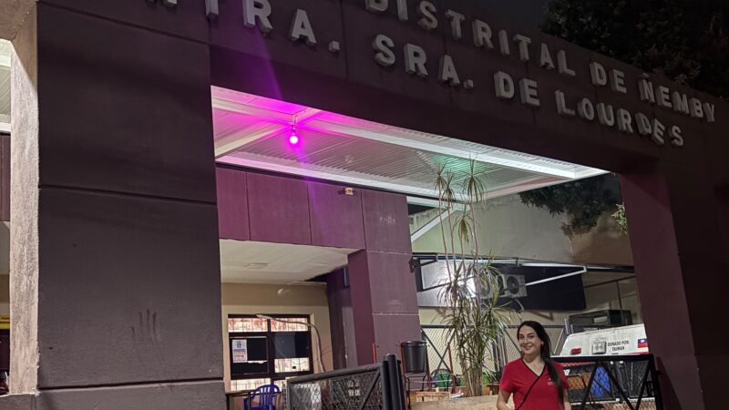 “Esta experiencia marcó mi formación”: estudiante de Obstetricia y Puericultura finaliza su práctica curricular en Paraguay