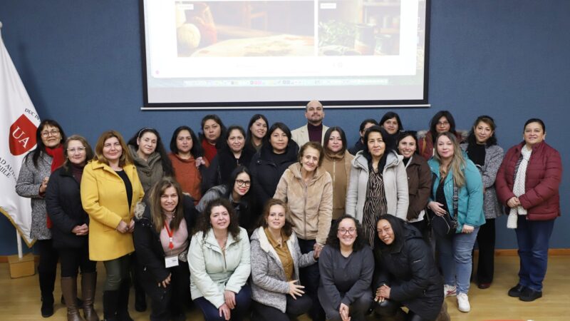 Emprendedoras de Temuco incorporan la inteligencia artificial como herramienta para fortalecer sus negocios