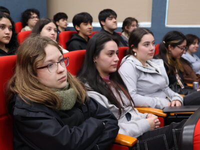Carrera de Medicina promueve la participación de su comunidad de cara a su proceso de autoevaluación