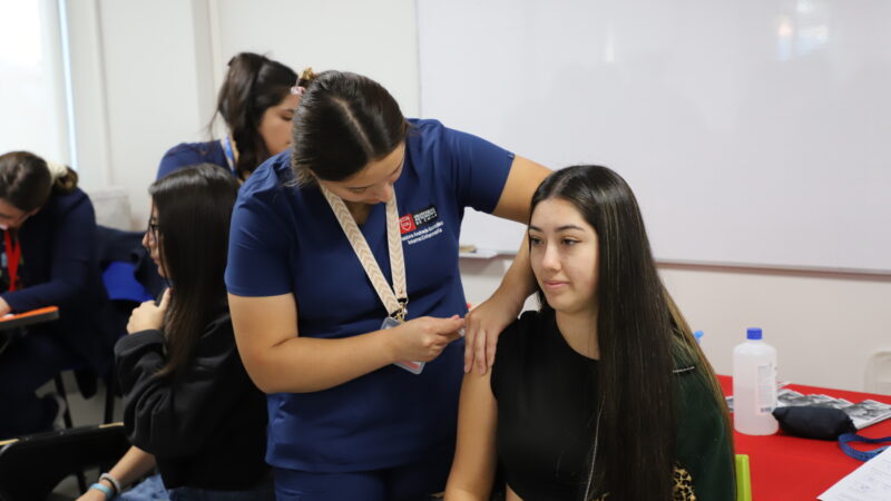 Enfermería fortalece acciones de prevención y promoción de la salud en su comunidad académica