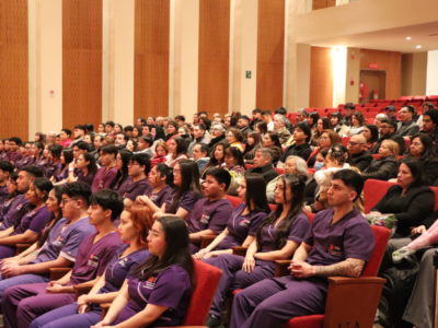 Nutrición y Dietética realiza ceremonias de investidura para estudiantes de tercer año en Sede Santiago