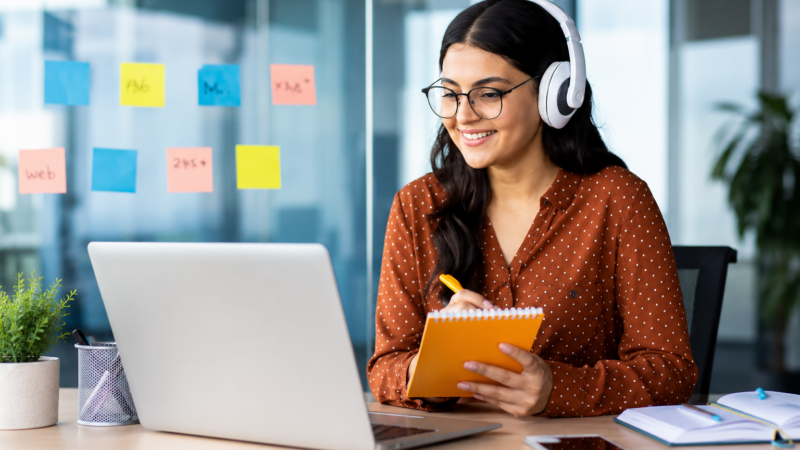 UAprende impulsa el desarrollo de colaboradores con cursos y certificaciones internacionales