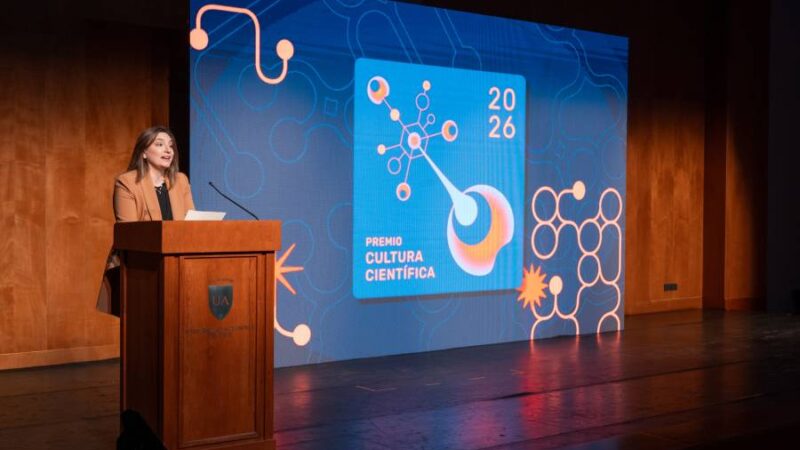 De la filosofía a la materia oscura: Conoce los libros y pódcast ganadores del Premio Cultura Científica 2026