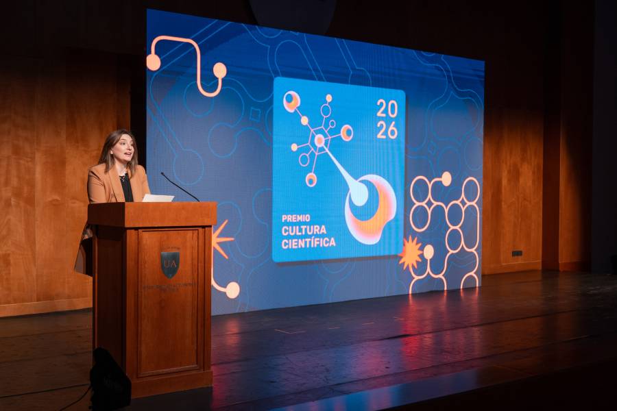 De la filosofía a la materia oscura: Conoce los libros y pódcast ganadores del Premio Cultura Científica 2026