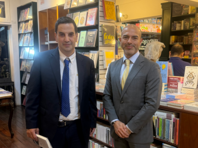 Instituto de Investigación en Derecho coedita obra clave sobre Análisis Económico del Derecho junto a referentes de Iberoamérica