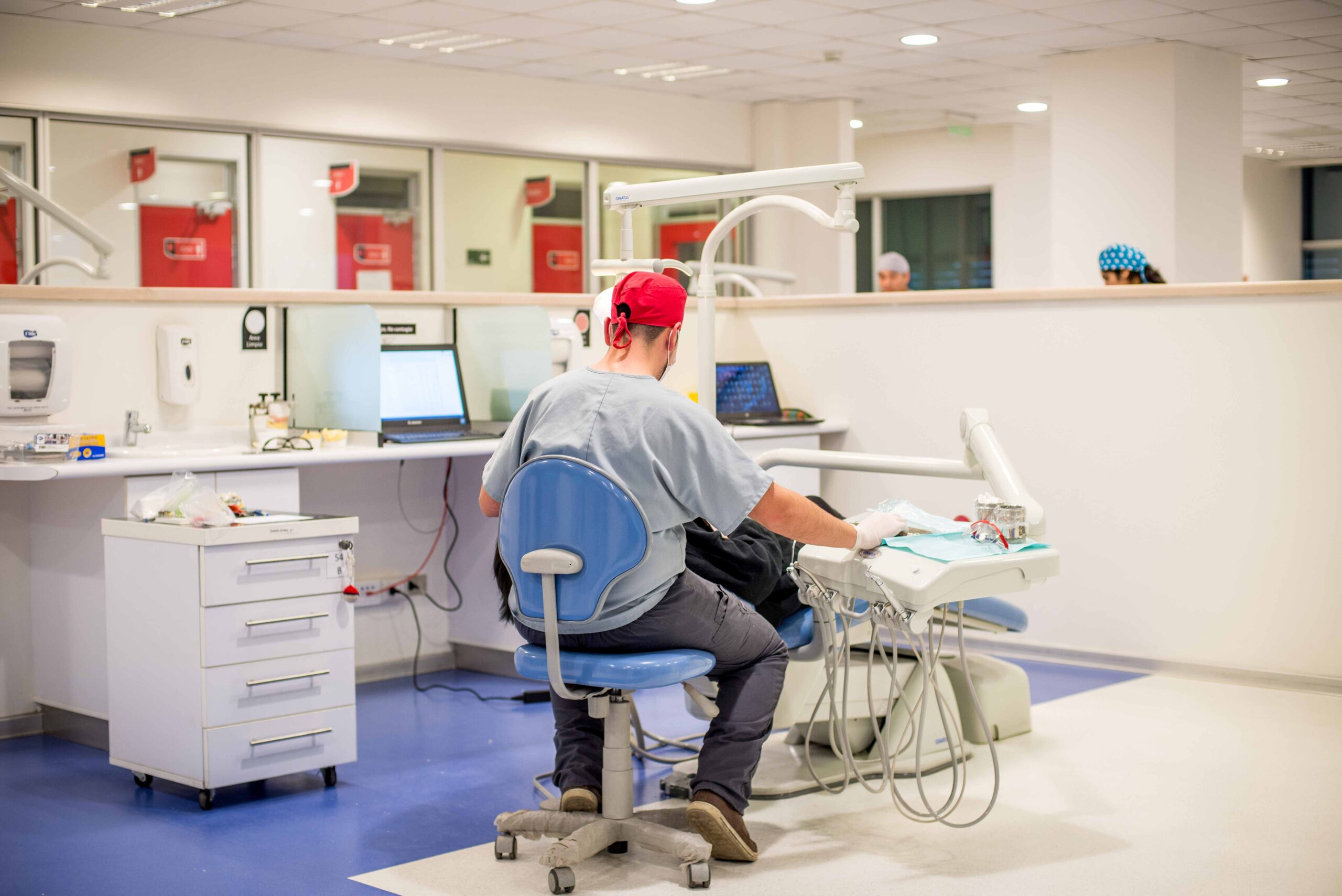 Clinica Odontologica El Llano 11 scaled