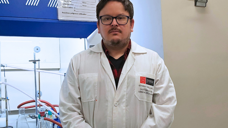 Estudiante del Doctorado en Ciencias Aplicadas se adjudica proyecto VIU 2026 para transformar paneles solares en insumos agrícolas