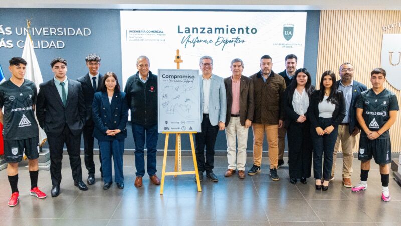 Estudiantes de Ingeniería Comercial representarán a la U. Autónoma de Chile en Inter-Comercial