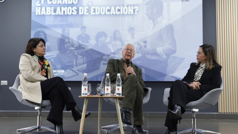Dr. Brunner analiza el futuro de la escuela y el aprendizaje durante toda la vida en Temuco