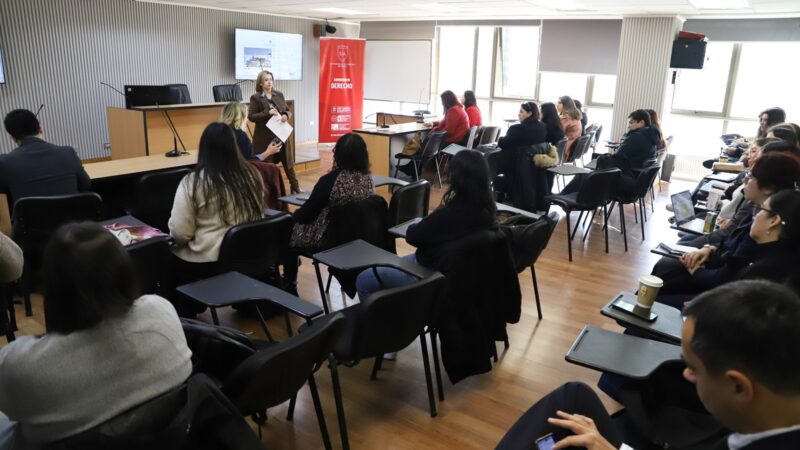 Estudiantes de Derecho analizaron los dilemas éticos del ejercicio profesional