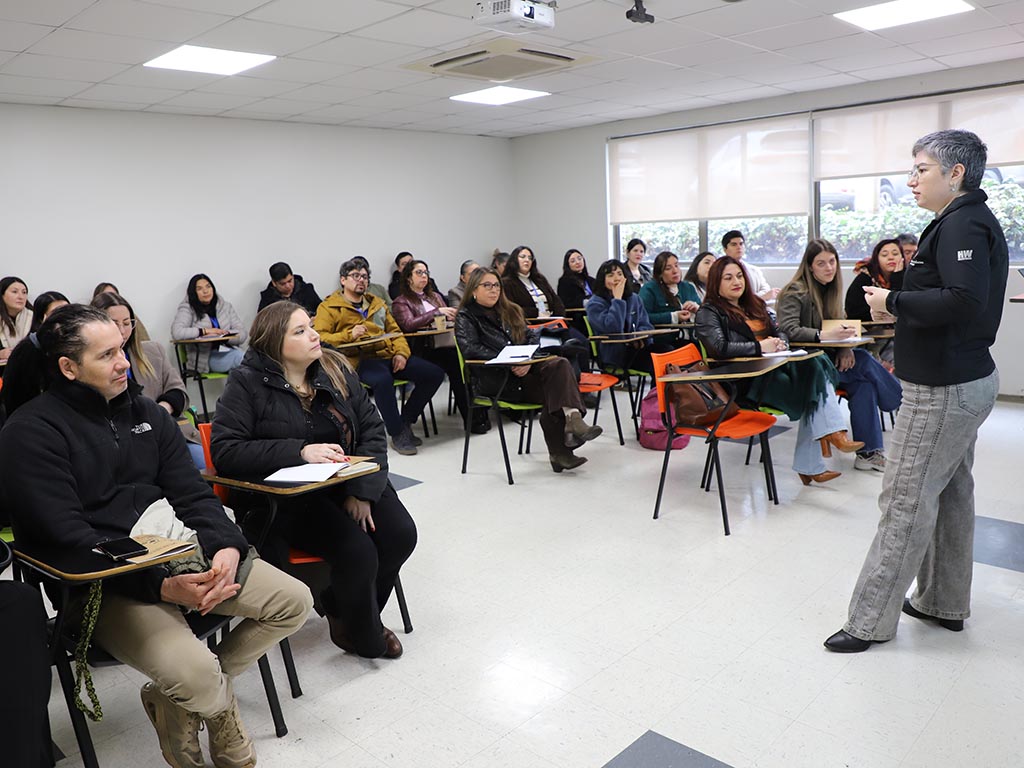 Sostenibilidad y RSU de la Sede Talca fortalece la gestión de programas de protección infantil en el Maule