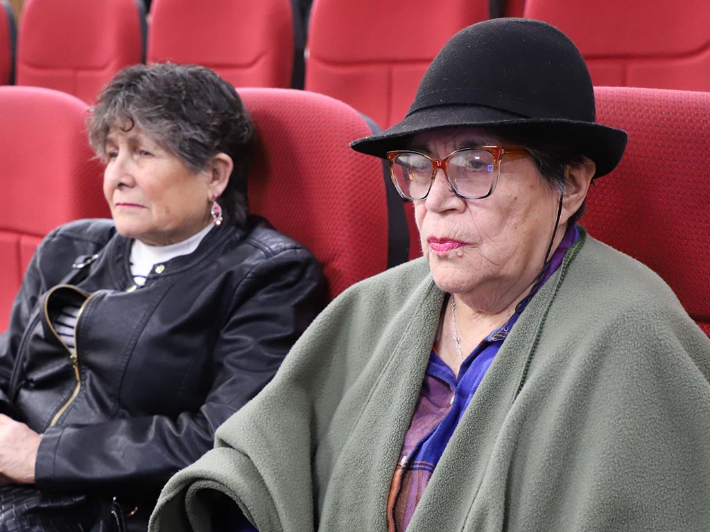 Universidades Autónoma y Santo Tomás presentaron estudio sobre proyectos de vida en adultos mayores