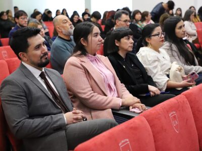 Facultad de Educación y CPEIP realizaron charla sobre uso de datos de evaluación en el liderazgo educativo en Sede Talca