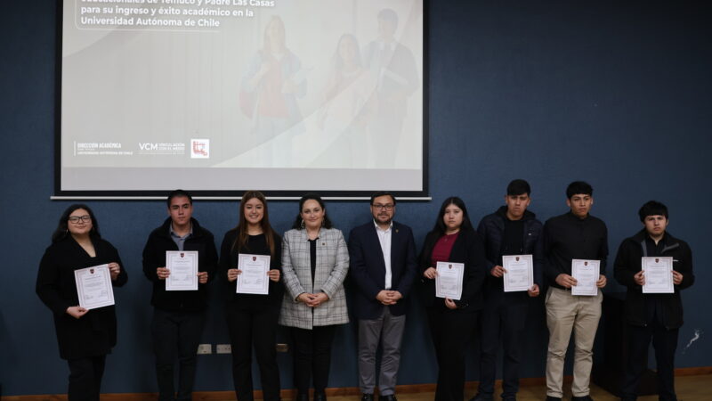 Universidad Autónoma certifica a estudiantes del Liceo Padre Óscar Moser tras participar en proyecto de preparación para la educación superior