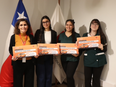 Estudiantes del Campus El Llano Subercaseaux recibieron Beca de Movilidad Didi – UAlumni 2026 
