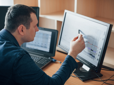Analítica de datos, calidad educativa y Evaluación Docente 