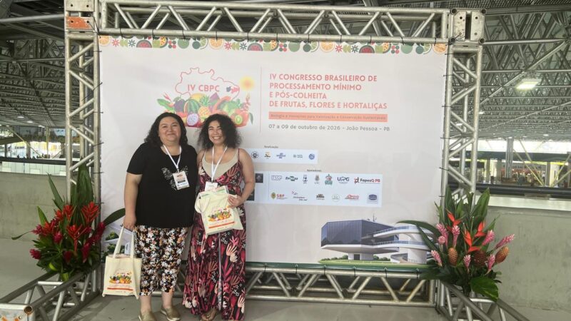 Investigadoras de la U. Autónoma presentan innovaciones en microgreens y papaya de montaña en el IV Congreso Brasileño de Poscosecha