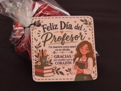 Día del Profesor: estudiantes de Pedagogía destacan la vocación docente y su aporte a la formación de personas