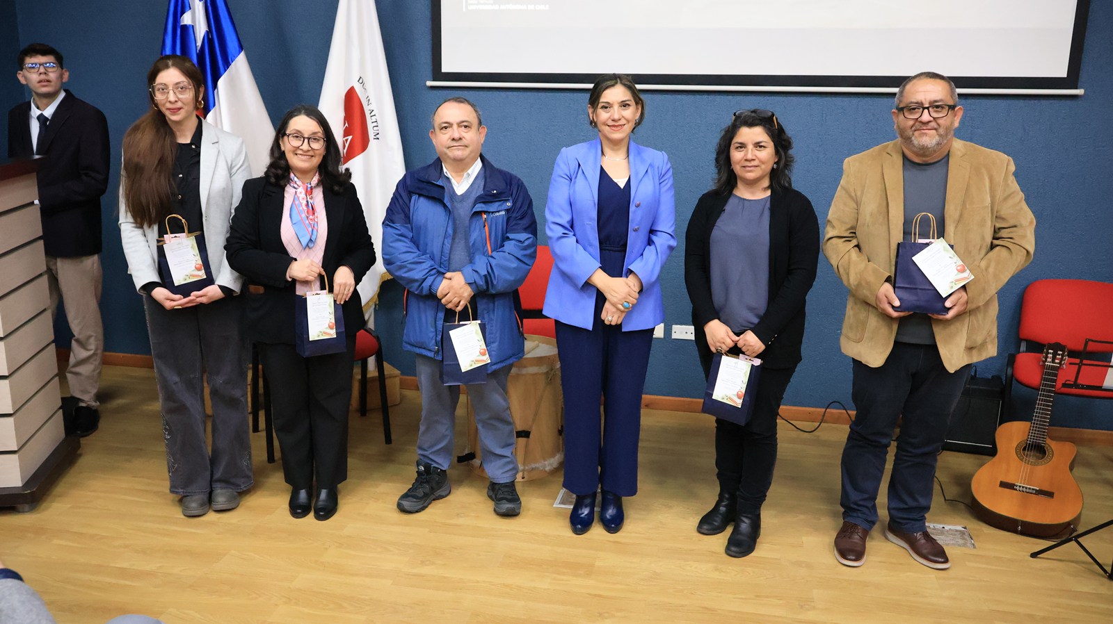 FOTO reconocimiento a docentes 3