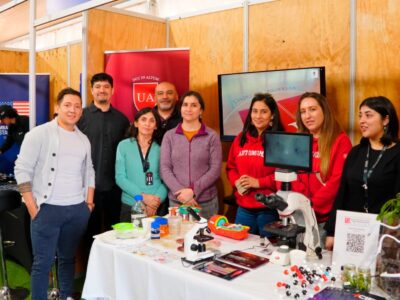 Investigadores de los institutos de ciencias aplicadas y biomédicas de la Autónoma participaron del Festival de Ciencia y Tecnología 2026 en Chol-Chol