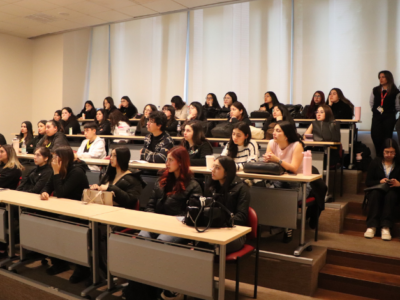 Carrera de Fonoaudiología realizó charla sobre manejo paliativo pediátrico en colaboración con Casa de Luz